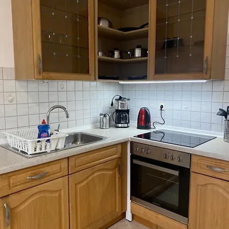 Monteurhaus Luestringen Apartman